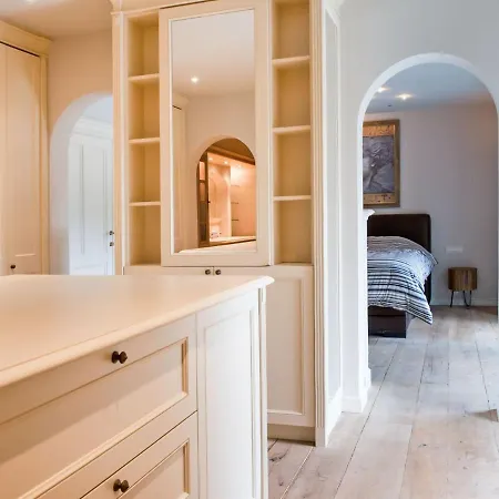 Vakantiehuis Majestic Holiday In With Private Swimming Pool *